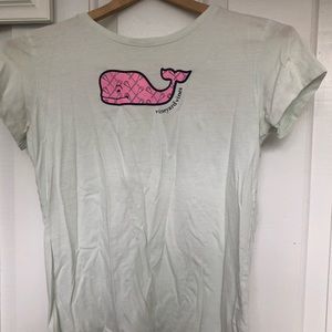 Girls vineyard vines tee size girls L